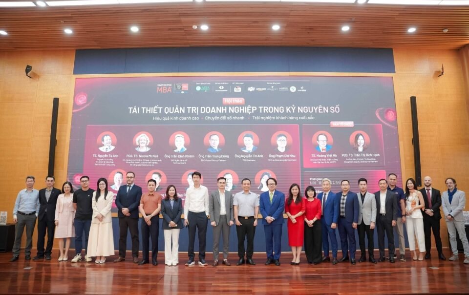 ‘doanh-nghiep-can-mot-cuoc-cach-mang-tai-thiet,-thay-vi-tai-cau-truc’