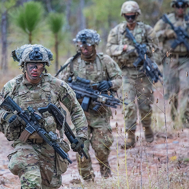 my-muon-tu-dong-dien-ten-nam-gioi-vao-he-thong-dang-ky-nghia-vu-quan-su