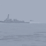 iran-dap-tra-tuyen-bo-cua-ong-trump,-tung-video-chan-tau-chien-my-o-hormuz