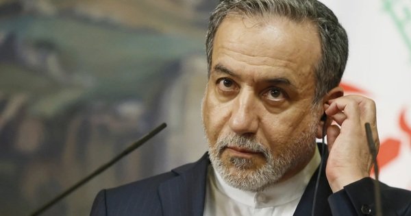 iran-n&oacute;i-my-&lsquo;li&ecirc;n-tuc-doi-muc-ti&ecirc;u&rsquo;-l&agrave;m-d&agrave;m-ph&aacute;n-do-vo