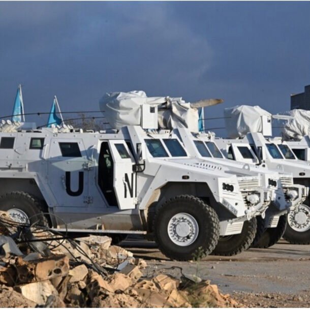 xe-tang-israel-tan-cong-xe-cua-lien-hop-quoc-o-lebanon