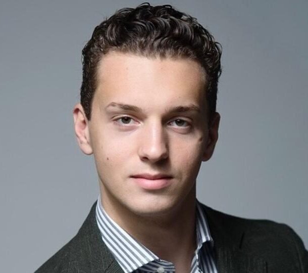 market-makers-are-fleeing-public-blockchains-to-protect-their-secret-trading-playbooks