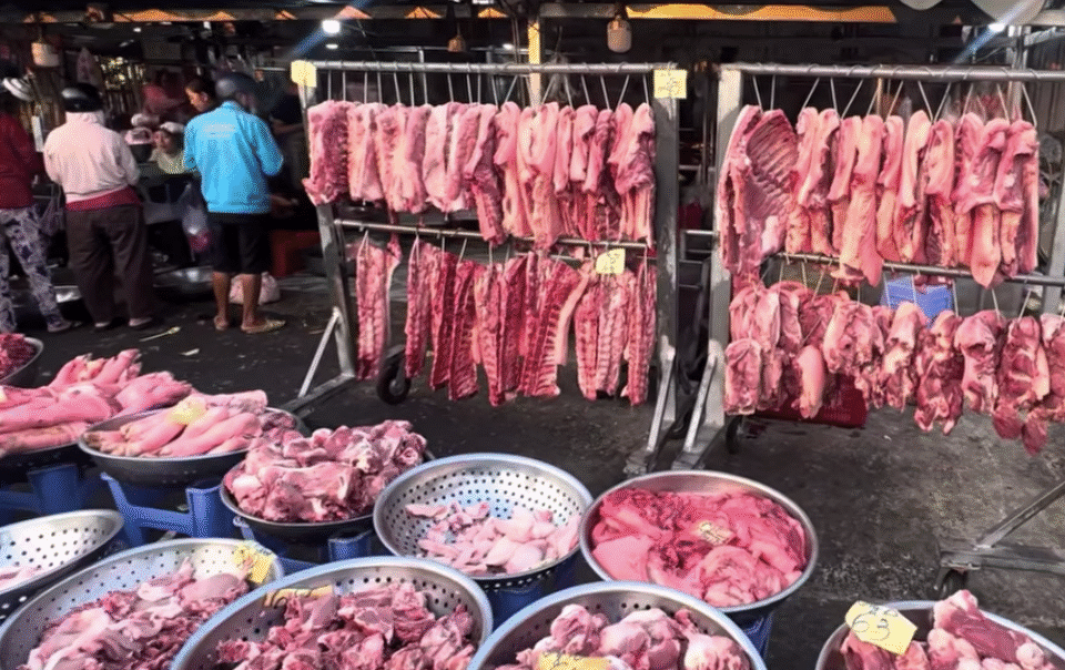 gia-heo-hoi-hom-nay-134.2026:-neo-cao-do-chi-phi-dau-vao-tang