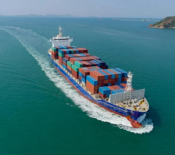 commodity-traders-are-getting-debanked-due-to-iran-war,-pushing-them-to-rely-on-stablecoins