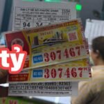 cong-nhan-trung-doc-dac-4-ti-xo-so-mien-nam,-lanh-tien-ngay-khi-tan-lam