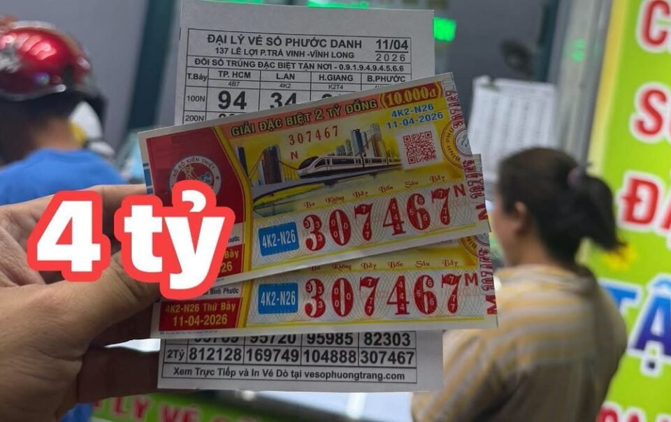 cong-nhan-trung-doc-dac-4-ti-xo-so-mien-nam,-lanh-tien-ngay-khi-tan-lam