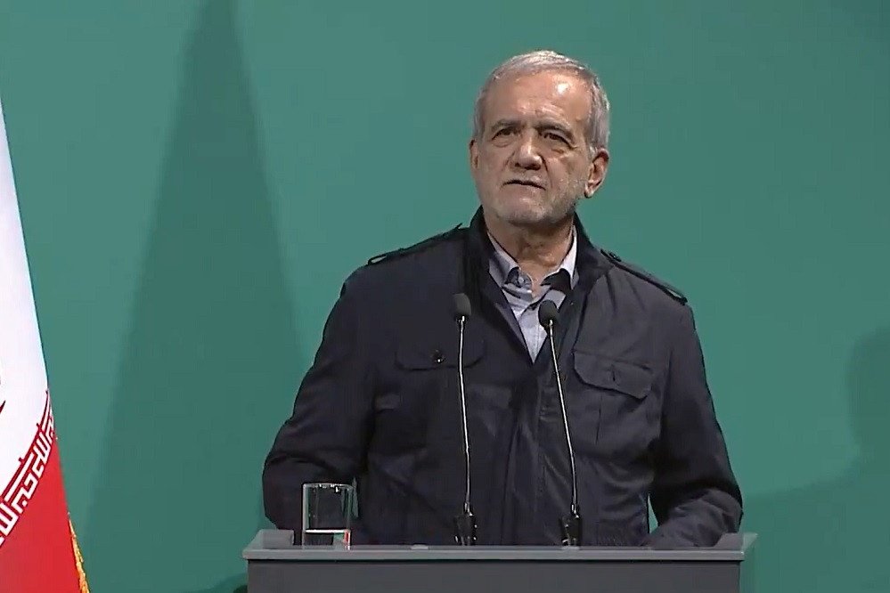 lanh-dao-iran-–-phap-dien-dam,-ong-trump-tuyen-bo-ran-ve-phong-toa-hormuz