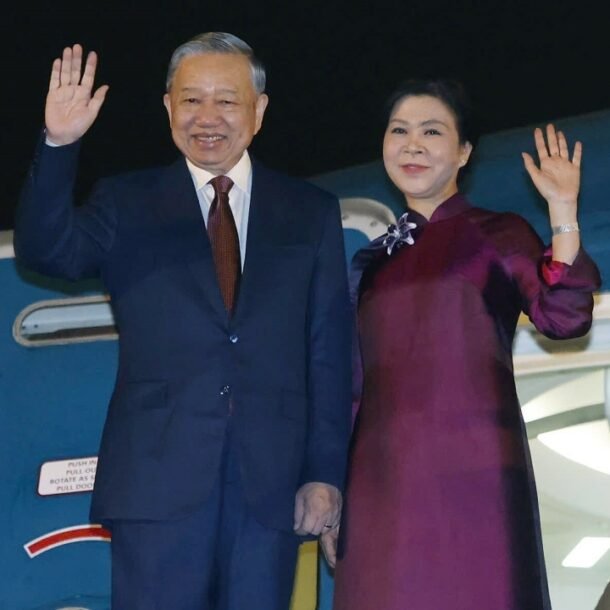 tong-bi-thu,-chu-tich-nuoc-to-lam-len-duong-tham-trung-quoc