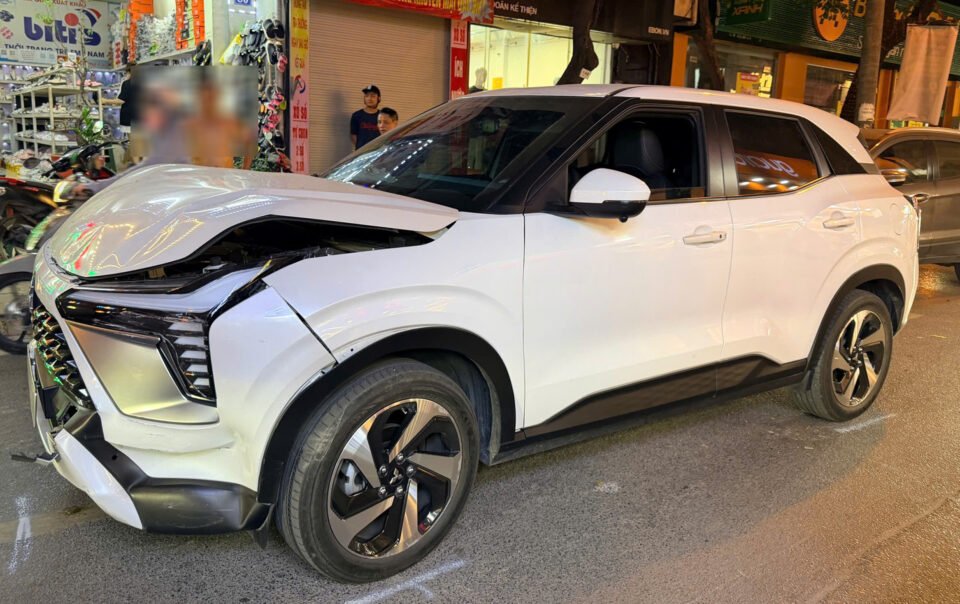 cong-an-cong-bo-ket-qua-kiem-tra-nong-do-con,-ma-tuy-vu-nu-tai-xe-dam-loat-xe-o-ha-noi