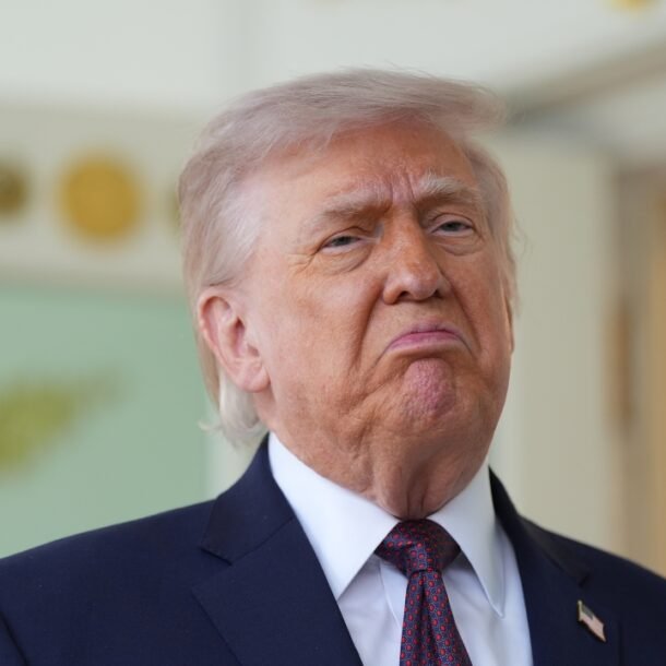 ong-trump:-toi-khong-no-giao-hoang-loi-xin-loi