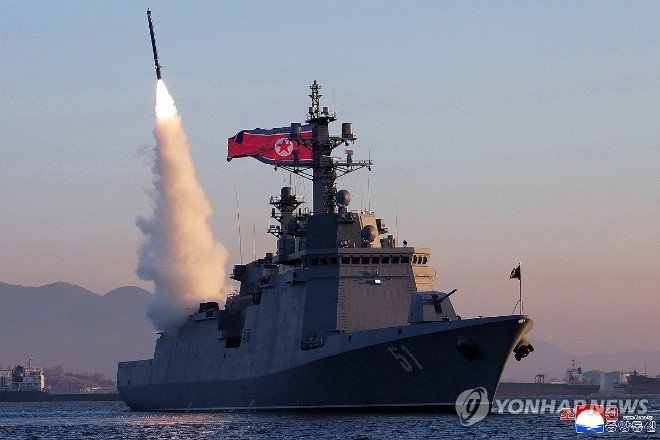 trieu-tien-phong-ten-lua-tu-tau-khu-truc,-nhan-manh-tang-cuong-ran-de-hat-nhan