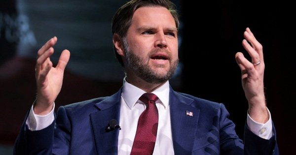 ph&oacute;-tong-thong-vance-n&oacute;i-my-–-iran-van-c&ograve;n-rat-nghi-ngo-nhau