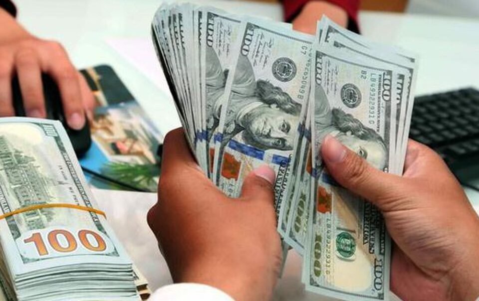 gia-usd-hom-nay-154.2026:-do-tu-do-lao-doc