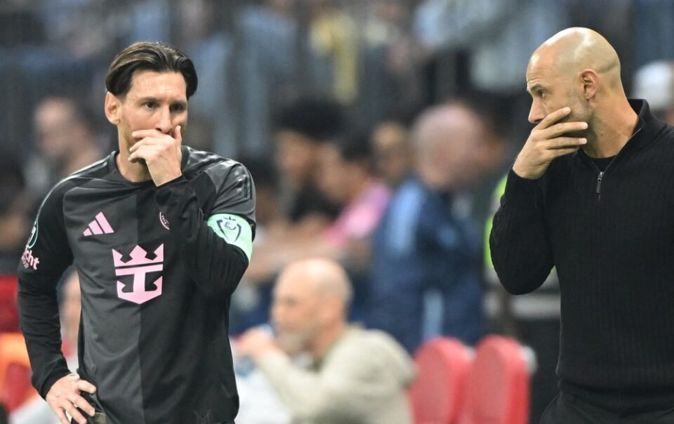 tac-dong-lon-cua-messi-khien-hlv-mascherano-bat-ngo-chia-tay-inter-miami