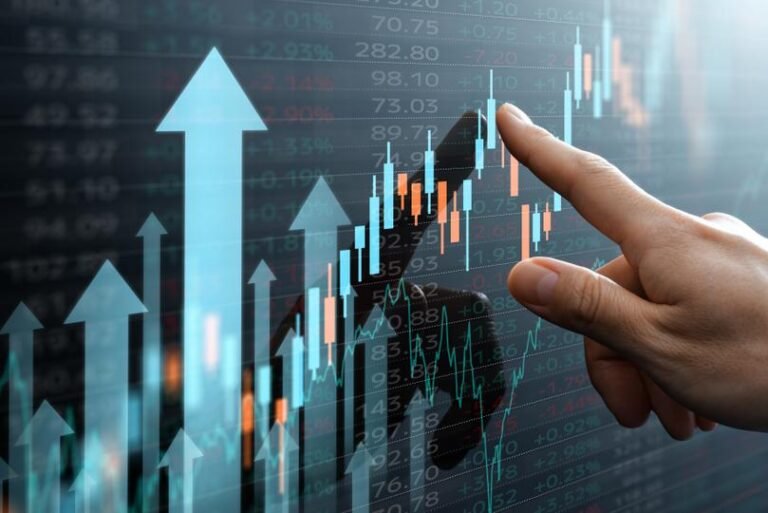 bitcoin-climbs-to-highest-level-since-feb.-5-crash-that-sent-price-plunging-to-$60,000