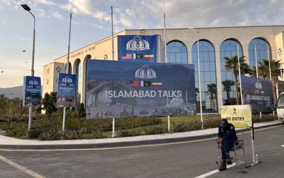 my,-iran-dam-phan-gian-tiep-de-gia-han-lenh-ngung-ban-2-tuan