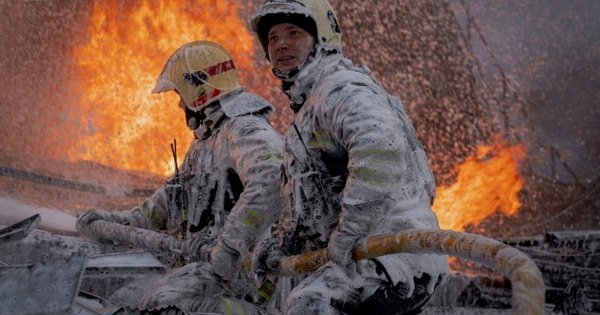 chien-su-ukraine-ng&agrave;y-1.512:-nga-tuy&ecirc;n-bo-cat-nhieu-tuyen-tiep-te-cua-ukraine