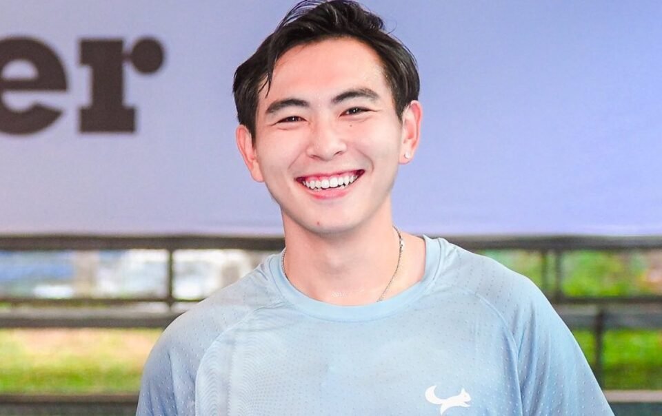 nha-vo-dich-pickleball-phuc-huynh-doi-huong-danh-doi