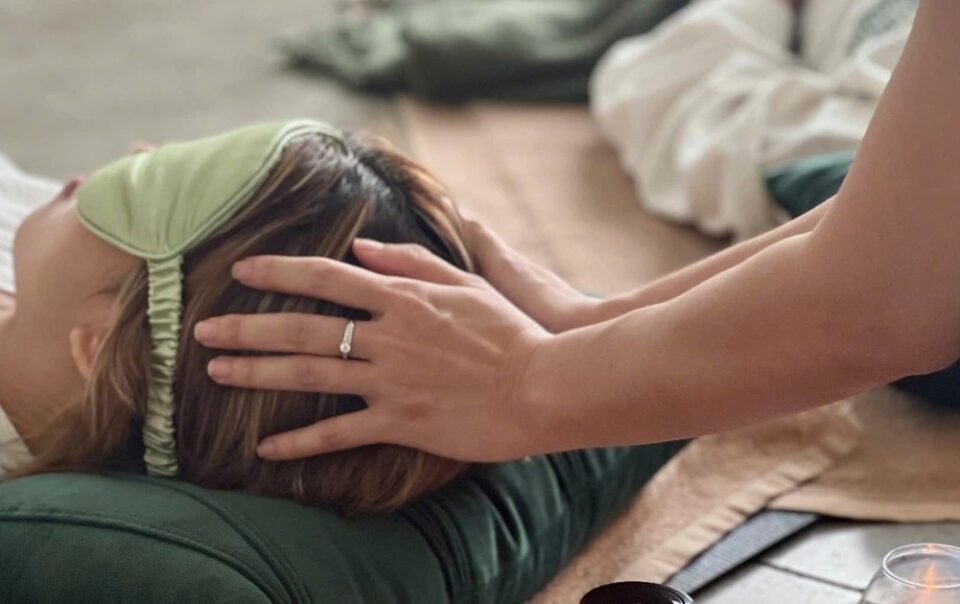 nhieu-nguoi-di-lam-de…-tra-tien-giai-toa-ap-luc-cong-viec