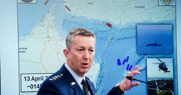 lau-nam-g&oacute;c-hop-b&aacute;o-quan-trong,-tuy&ecirc;n-bo-se-truy-duoi-t&agrave;u-iran-'khap-the-gioi'