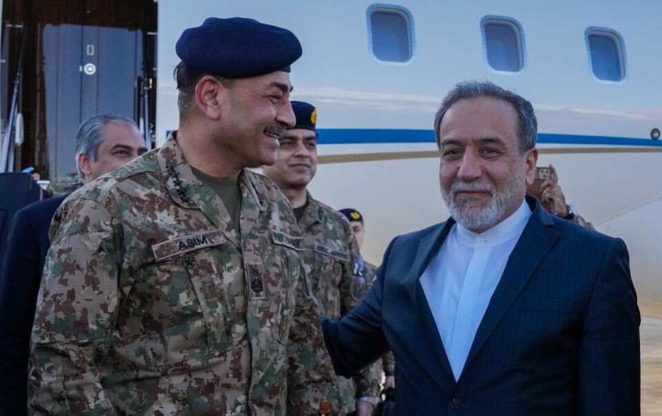 tu-lenh-pakistan-‘giup-thu-hep-khac-biet’-giua-my-–-iran