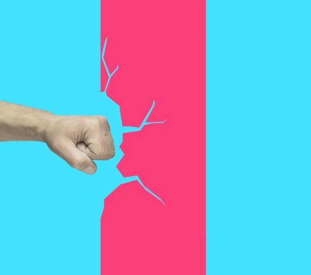 bitcoin-slides-back-below-$74,000-as-breakout-to-higher-levels-fails-again