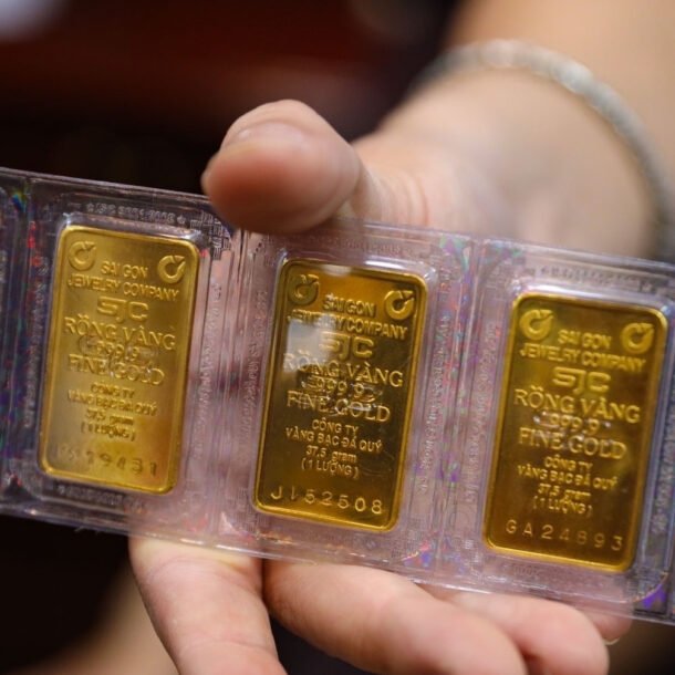 gia-vang-hom-nay-19/4/2026-chot-tuan-tang,-vang-sjc-len-172-trieu-dong/luong