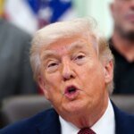 ong-trump-noi-iran-‘khong-the-tong-tien-chung-toi’-bang-eo-bien-hormuz