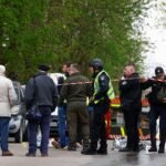 xa-s&uacute;ng-chet-nguoi-tai-kyiv,-nghi-pham-dang-co-thu-trong-si&ecirc;u-thi