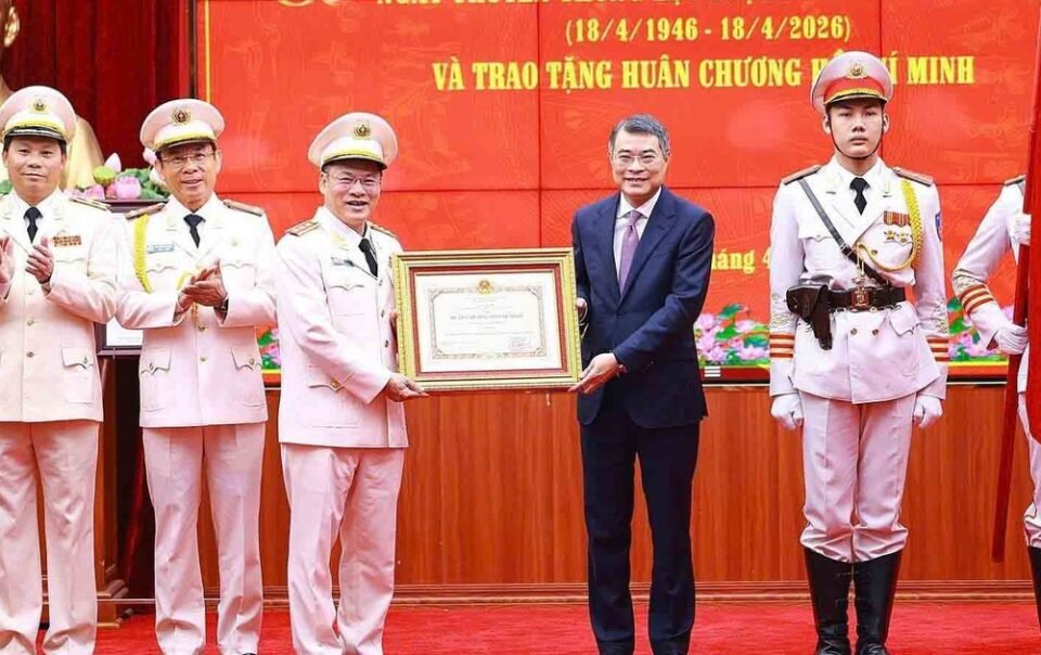 kien-quyet-khong-de-ke-ho-cho-hoat-dong-toi-pham