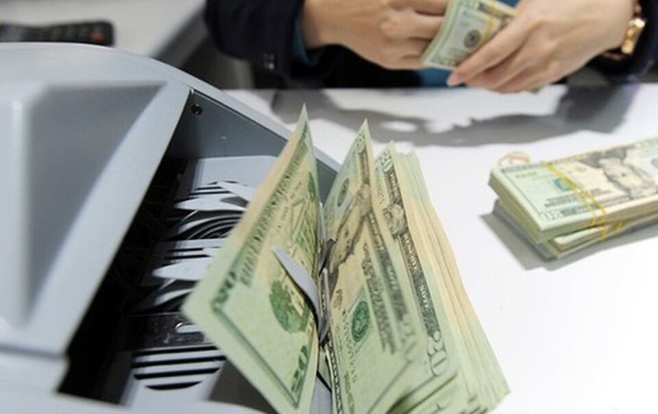 gia-usd-hom-nay-204.2026:-tang-nhe-day-euro,-yen-nhat-di-xuong