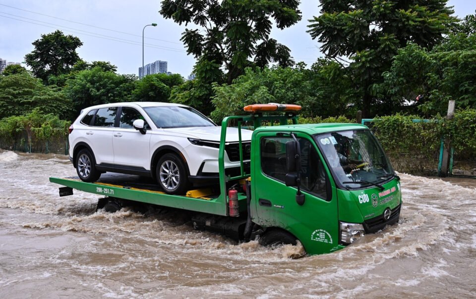 bi-thu-ha-noi-yeu-cau-day-nhanh-tien-do-du-an-chong-ngap-truoc-mua-mua
