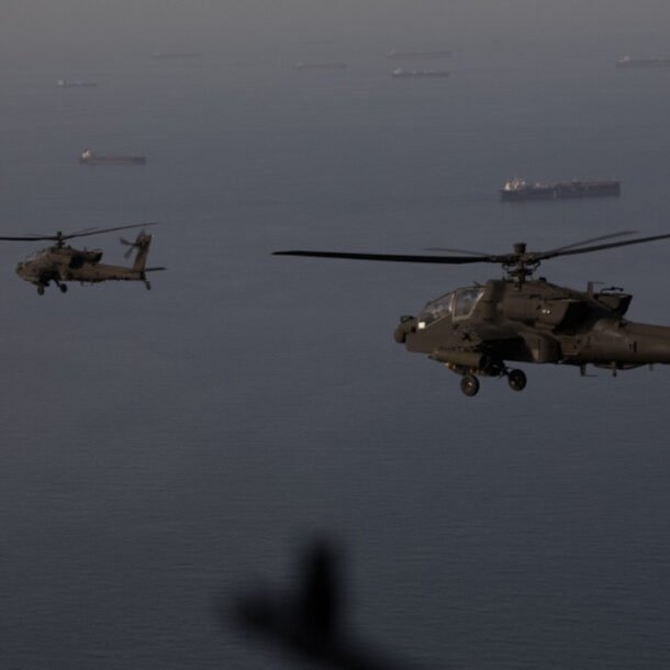 loai-truc-thang-tan-cong-my-trien-khai-o-eo-bien-hormuz-co-gi-noi-bat?