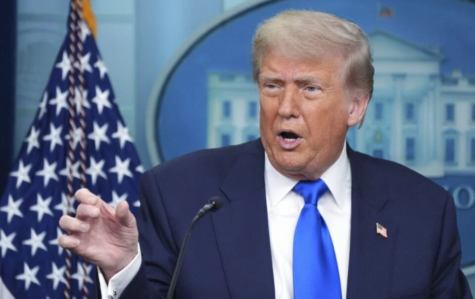 tin-tuc-the-gioi-21-4:-ong-trump-doi-nem-bom-iran-tro-lai;-iran-dam-bao-cho-tau-nga-qua-hormuz