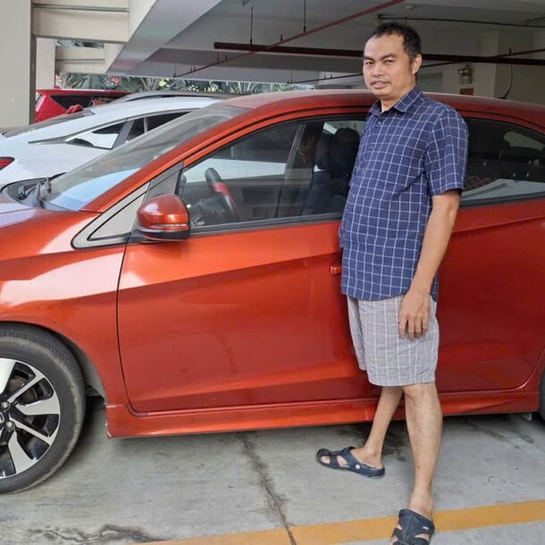 lan-dau-thay-nguoi-di-xe-lan-lai-o-to,-toi-lang-nguoi,-va-quyet-thi-lay-bang-ngay