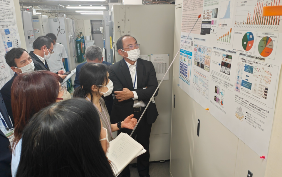 tin-tuc-sang-21-4:-quoc-hoi-thao-luan-ke-hoach-tai-chinh-5-nam-quoc-gia,-ke-hoach-vay,-tra-no-cong