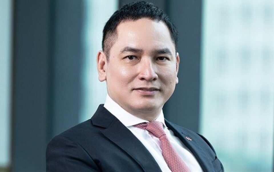 thu-nhap-chu-tich-va-ceo-tcbs-giam;-luong-thuong-lanh-dao-hai-‘ong-lon’-vps,-ssi-ra-sao?