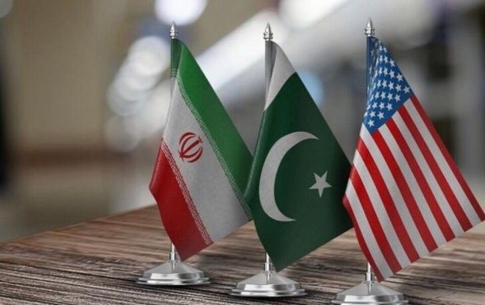 iran-se-tung-ra-'quan-bai-moi',-khong-dam-phan-do-suc-ep