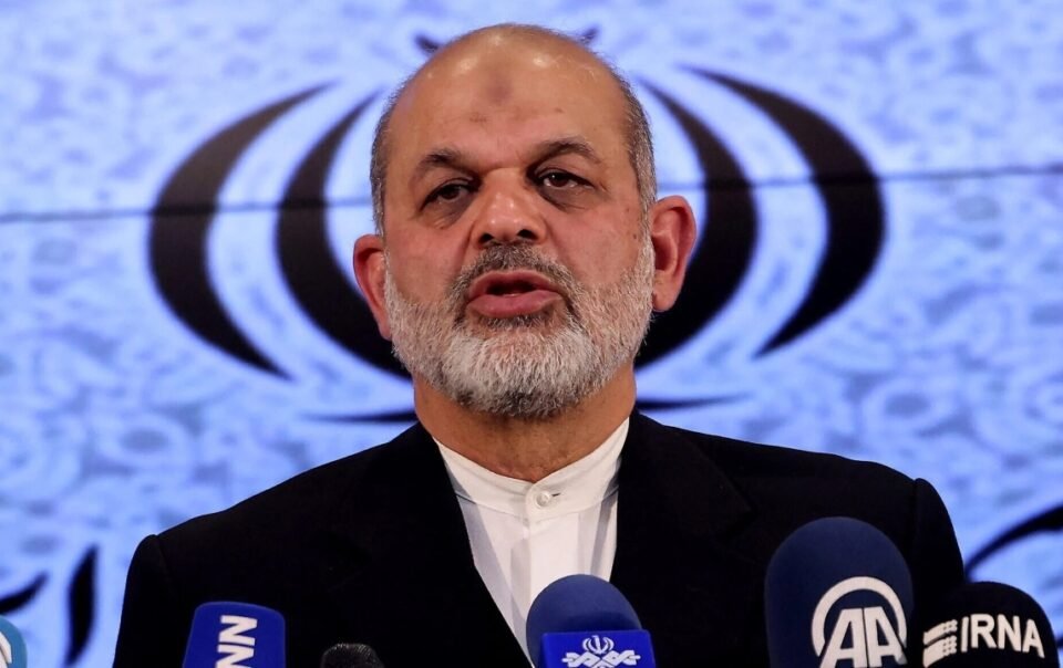 ahmad-vahidi-–-‘canh-tay-sat’-quyen-luc-hang-dau-iran