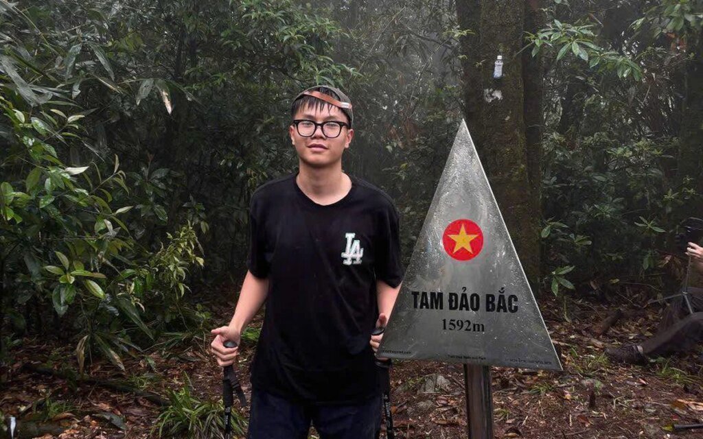 tim-thay-nam-sinh-vien-mat-tich-khi-leo-nui-tam-dao