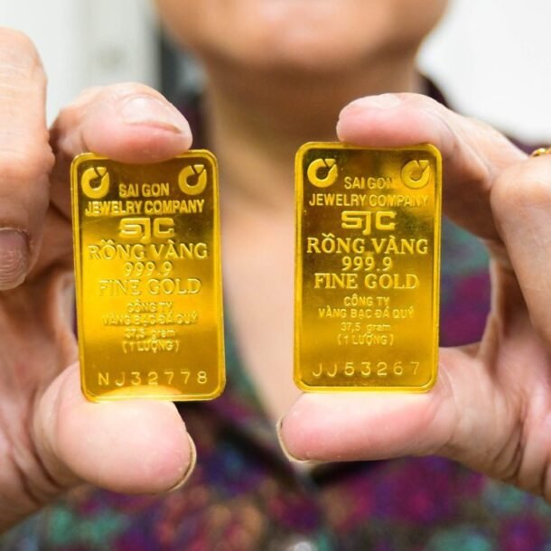 toi-21-4,-gia-vang-the-gioi-bat-ngo-giam-manh