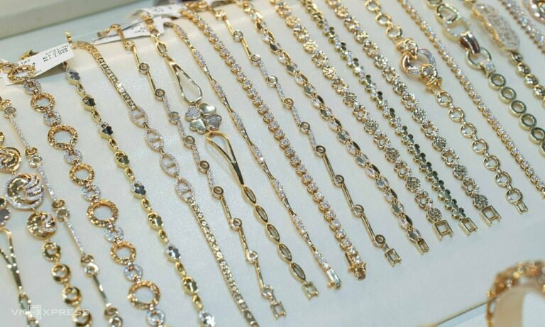 kien-nghi-cho-doanh-nghiep-nhap-khau-vang-nguyen-lieu