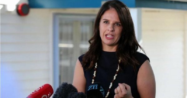 'thi-thuc-v&agrave;ng'-cua-new-zealand-thu-h&uacute;t-gan-4-ti-nzd