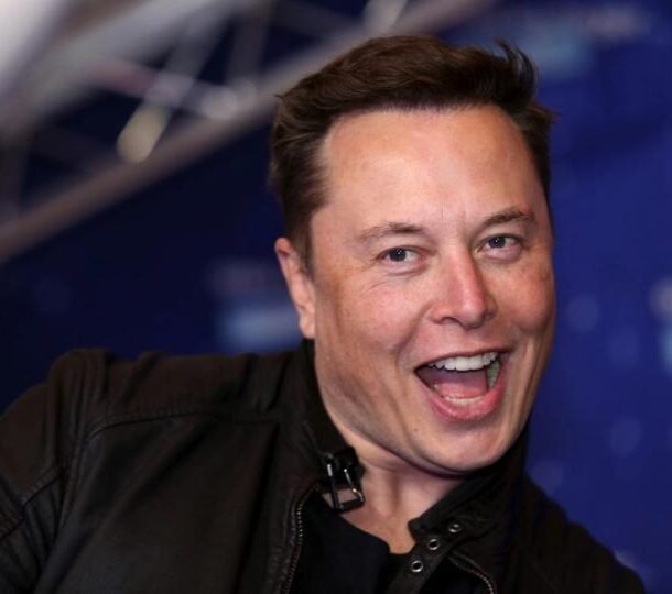 elon-musk’s-tesla-reports-unchanged-bitcoin-holdings,-books-$173-million-digital-asset-loss