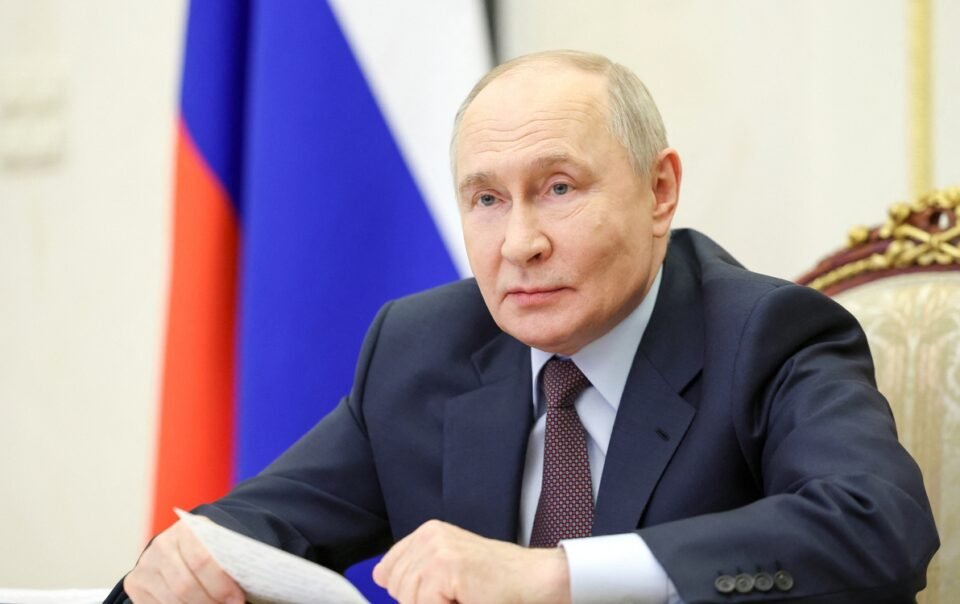 tin-tuc-the-gioi-24-4:-ong-putin-giai-thich-ve-viec-cat-internet-o-nga;-ong-trump-noi-ve-gia-xang