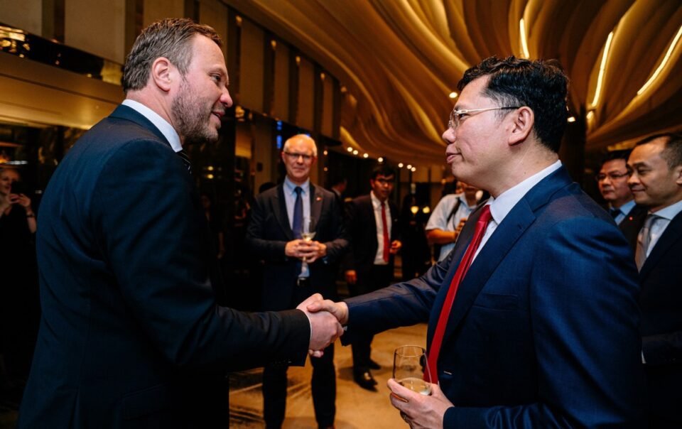 estonia-coi-tp.hcm-nhu-‘con-ho’-nang-dong,-day-khat-vong-phat-trien