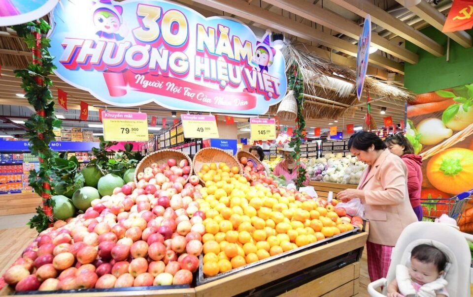 co.opmart-mo-‘dai-tiec’-giam-gia-mung-sinh-nhat-tuoi-30