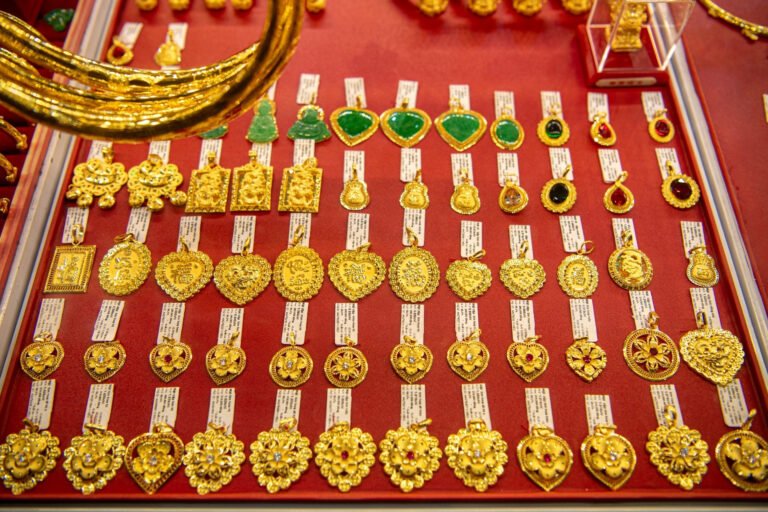 gia-vang-hom-nay-28/4/2026:-vang-sjc-tiep-tuc-giam,-ve-gan-moc-168-trieu/luong