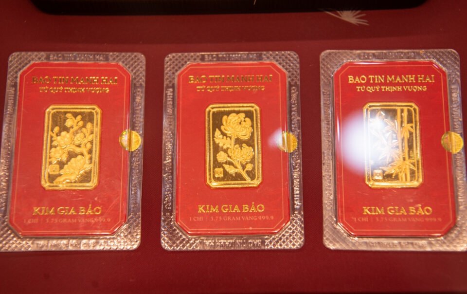 bo-700-trieu-mua-vang-gia-dinh,-lo-hon-60-trieu:-cat-lo-hay-giu-tiep?