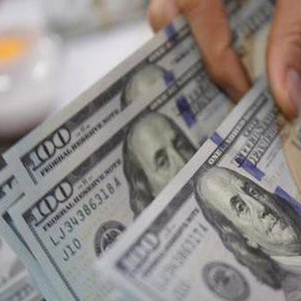 gia-usd-hom-nay-55.2026:-ngan-hang-giam,-do-tu-do-bat-tang
